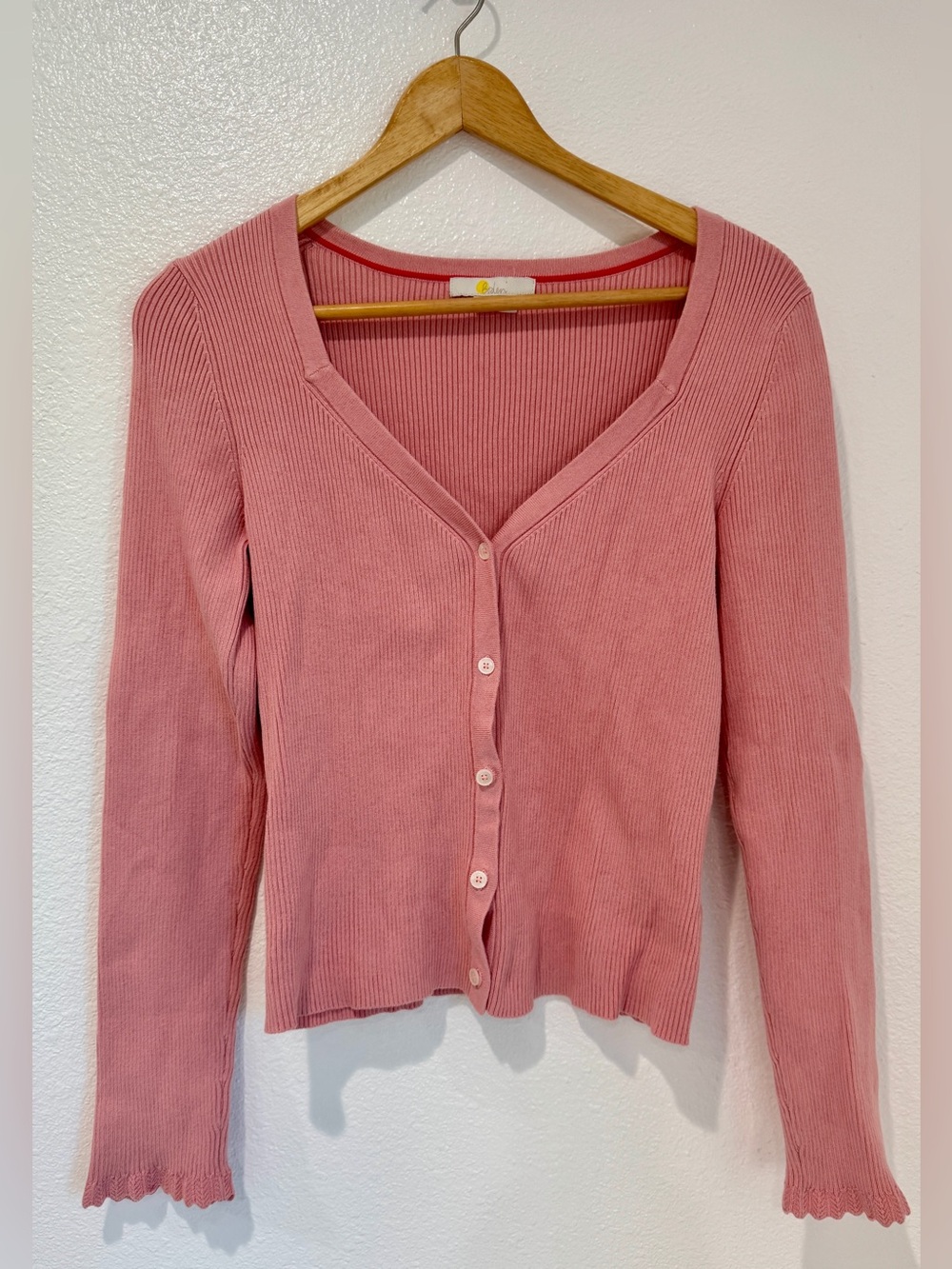 Boden Pink Ribbed Scalloped Cuff V Neck Cardigan Sweater Coquette Chic 8